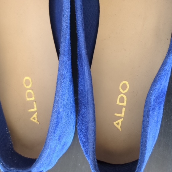 Blue faux suede flats - Picture 4 of 7